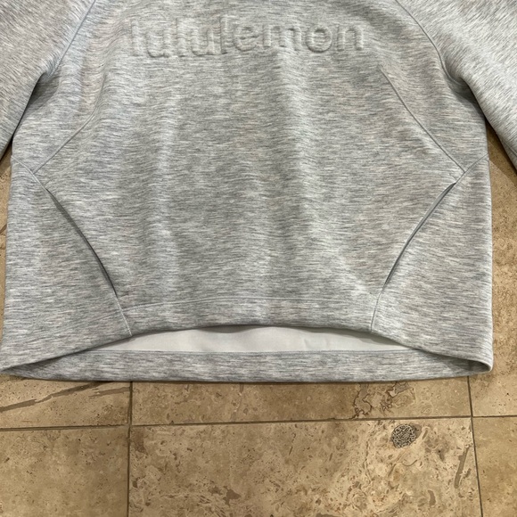 Lululemon AirWrap Hoodie - Picture 2 of 6